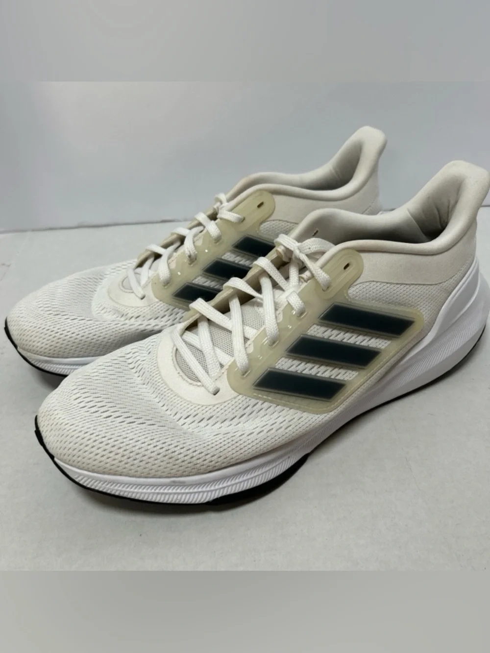 Adidas  Men’s Cream/White Training‎ Shoes with Dark Green Sneakers Size 12.5
